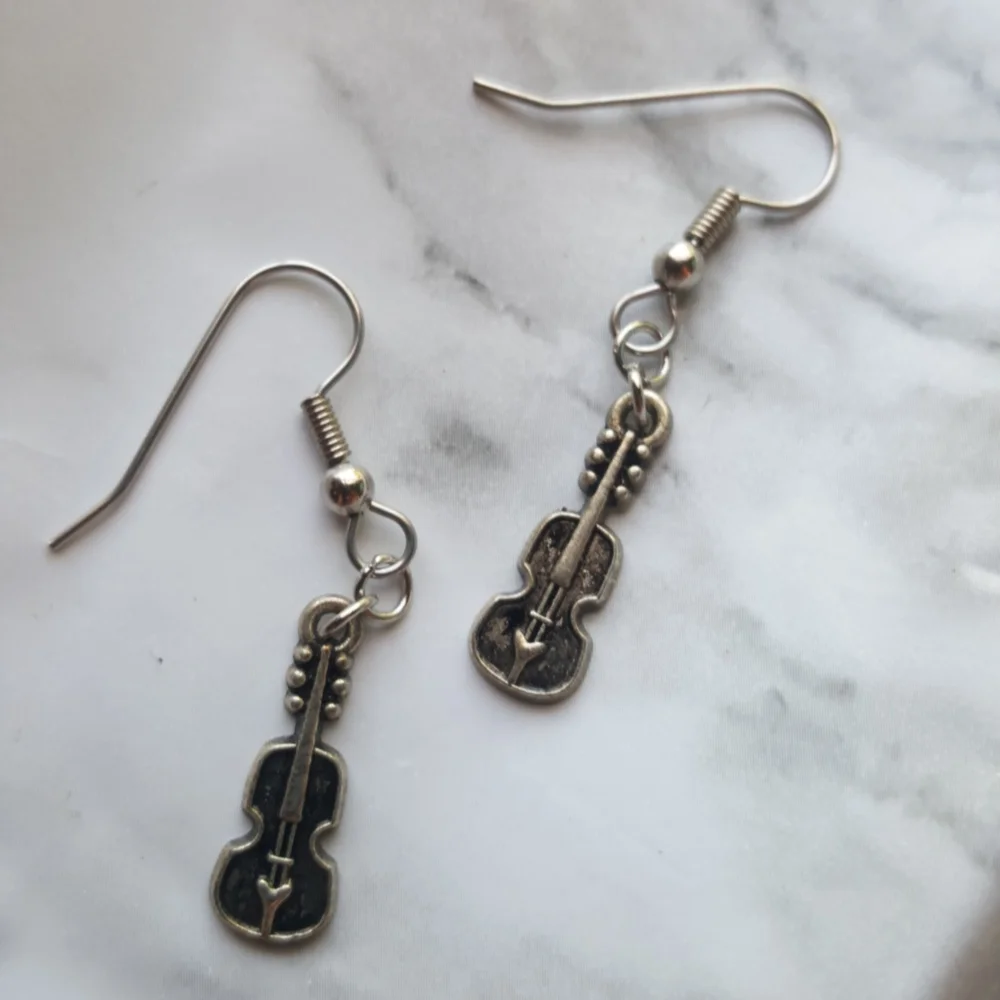 Violin Fiddle Earrings Surgical Steel Silver Tone - Picture 7 of 8